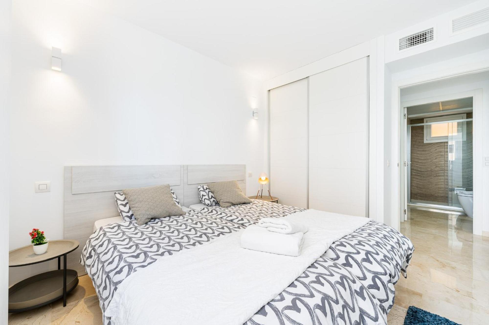 Tornado Apartamento Sunrise Torrevieja Ngoại thất bức ảnh